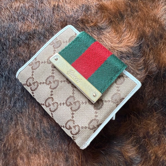 Gucci Wallet - Picture 1 of 10